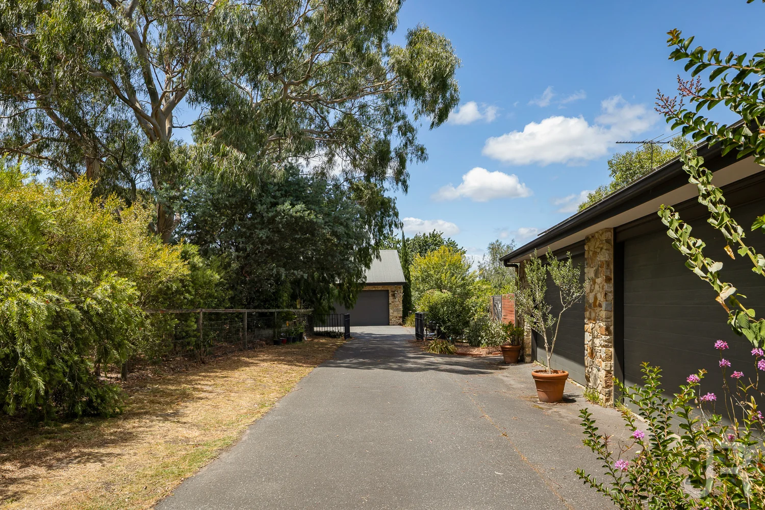 Additional image 10 of 52 Harkaway Rd, Berwick VIC 3806