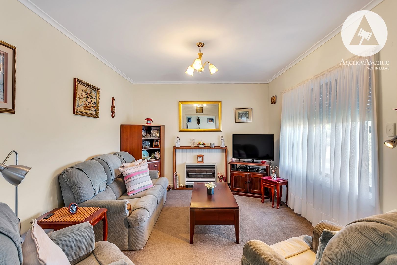 16 Borraga Street, O'Sullivan Beach SA 5166, Image 2