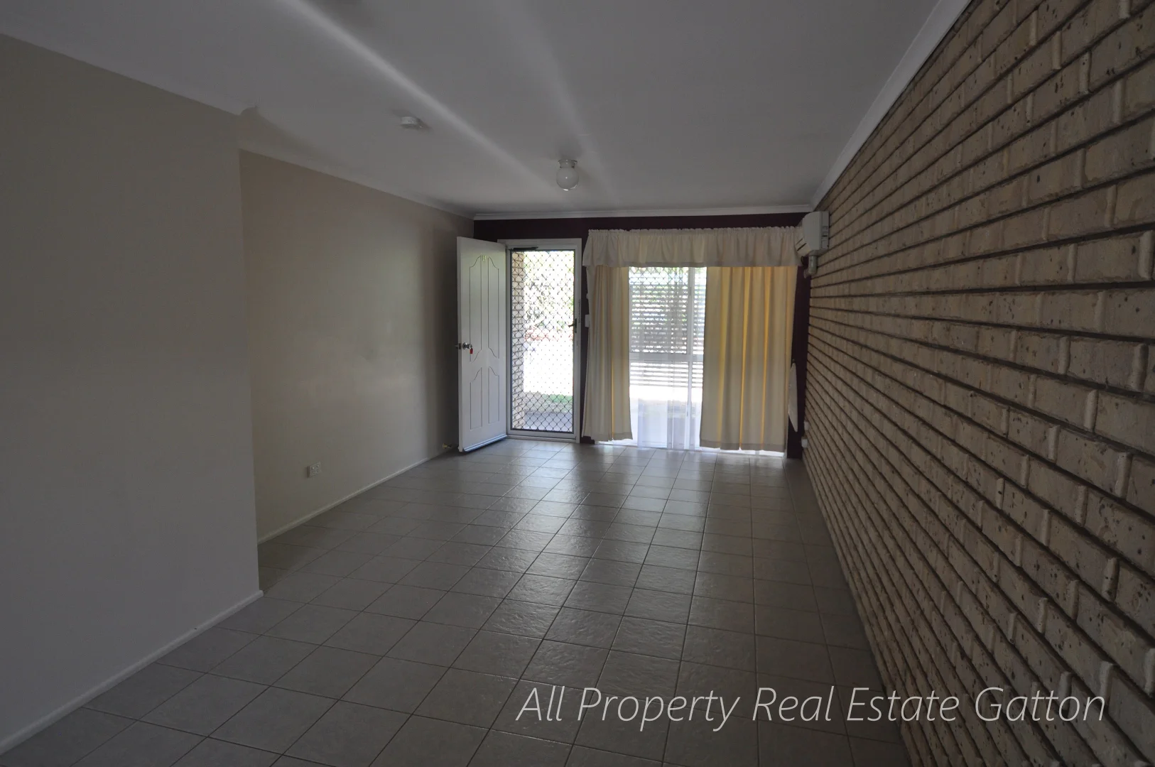 Additional image 5 of Unit 1/109 Davey Road, Gatton QLD 4343