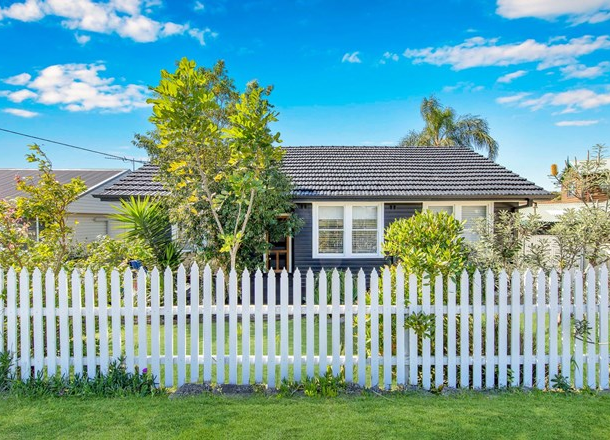 26 Dudley Road, Charlestown NSW 2290