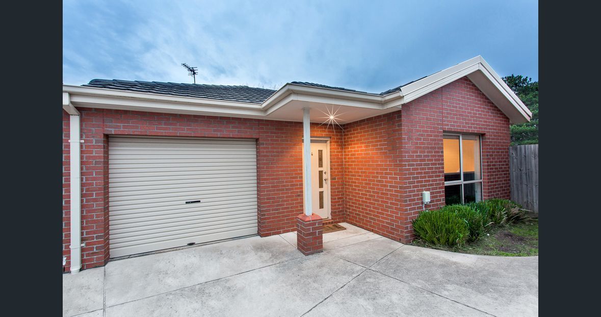 2 bedrooms House in 4/48 Water St BROWN HILL VIC, 3350