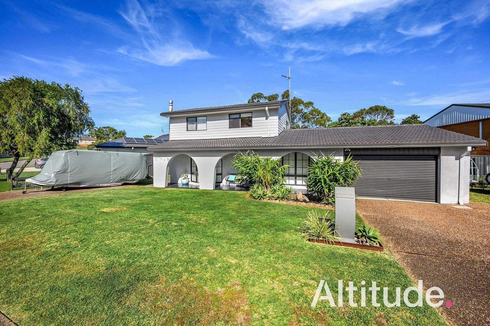 37 Leicester Avenue, Belmont North NSW 2280, Image 0