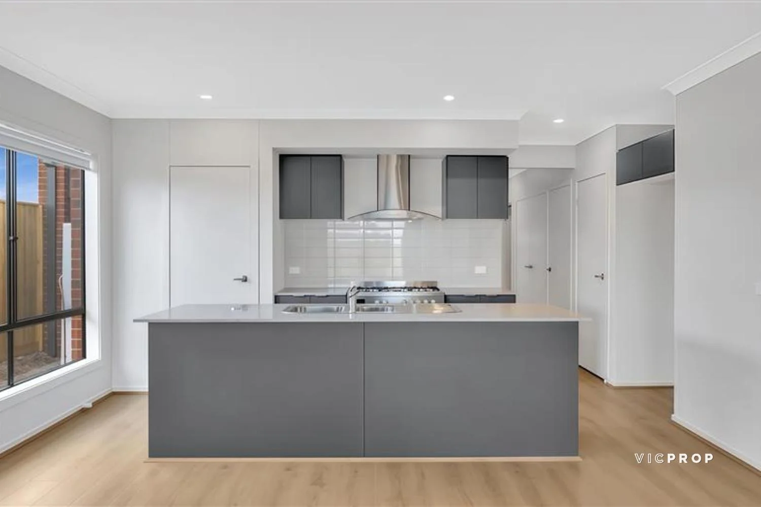 Additional image 11 of 5 Twain Road, Mambourin VIC 3024