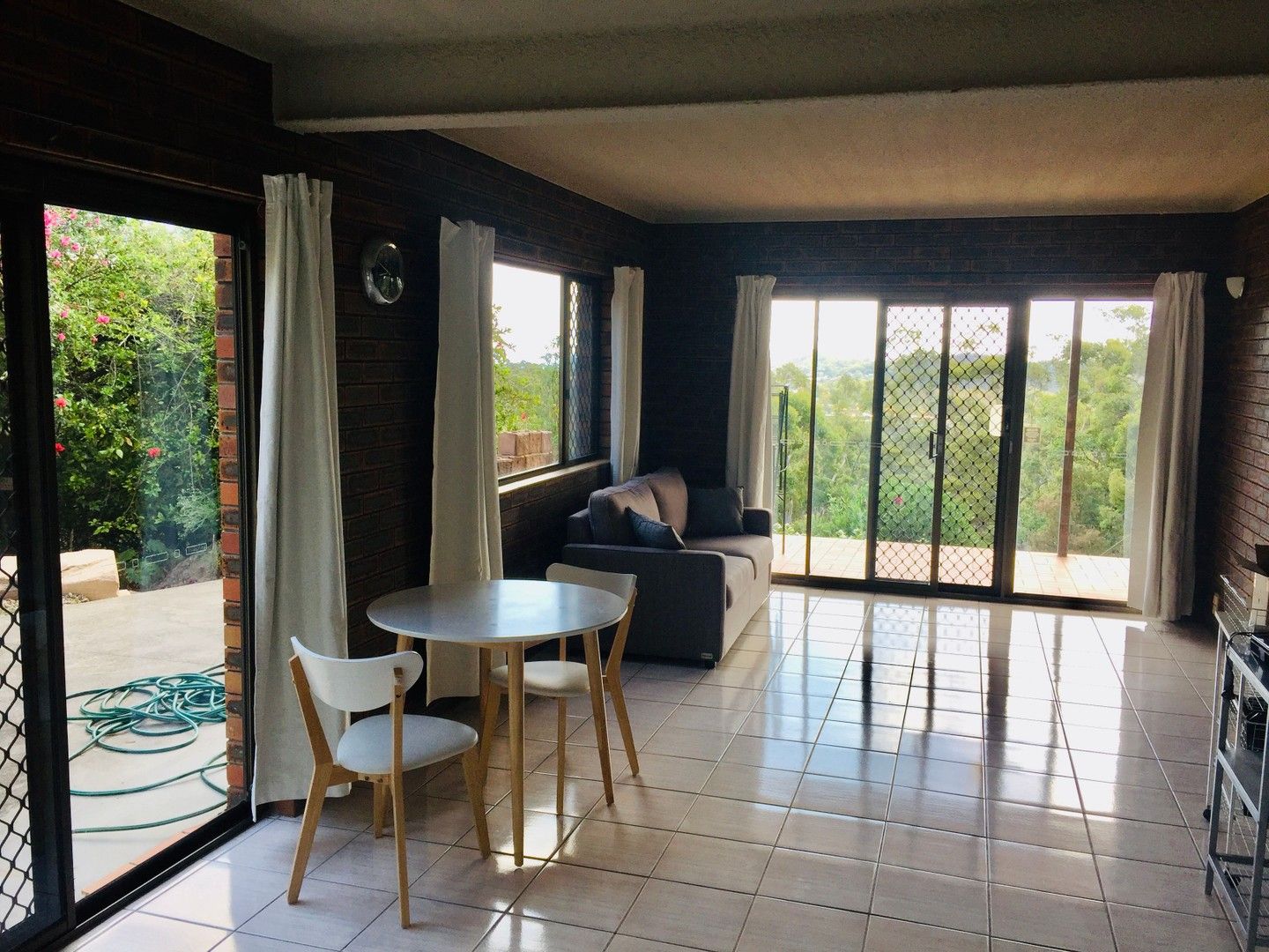 1 bedrooms Apartment / Unit / Flat in  CURRUMBIN WATERS QLD, 4223