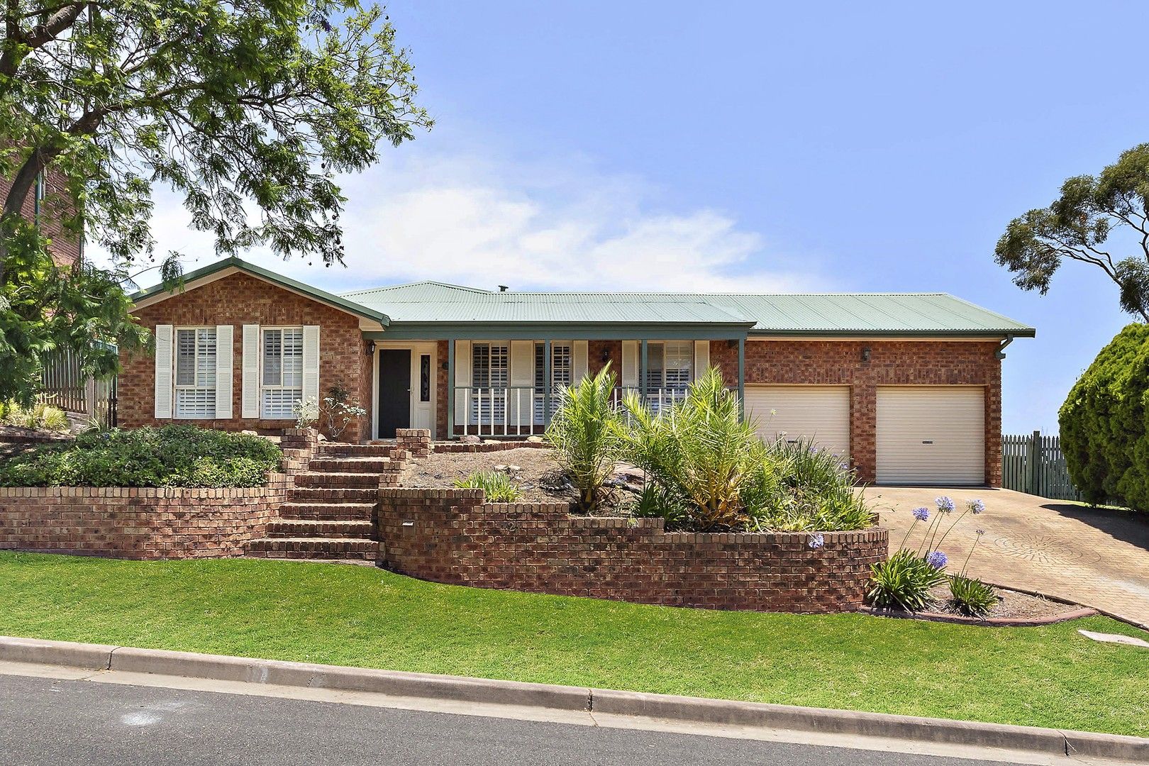 21 Abington Crescent, Glen Alpine NSW 2560, Image 0