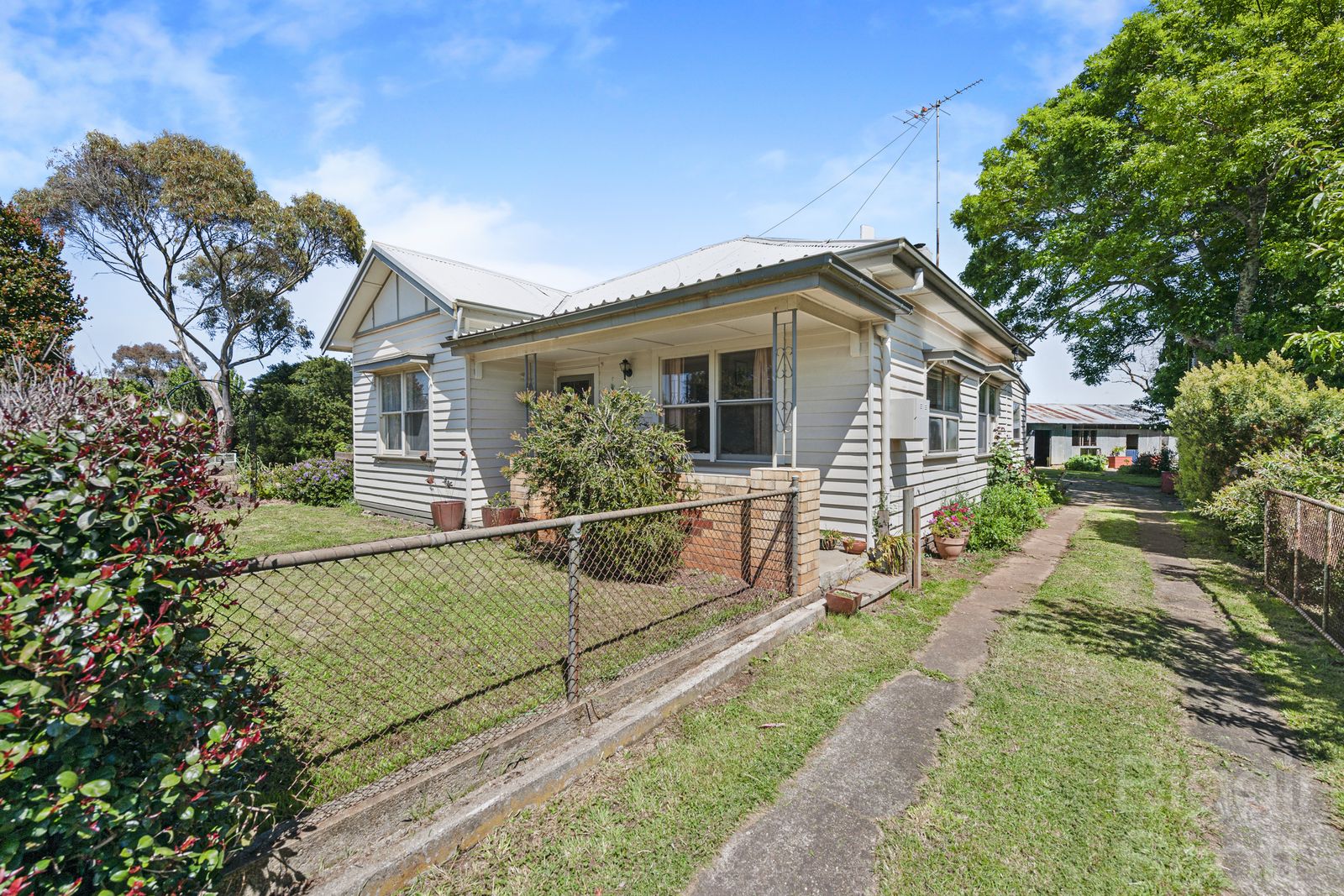 2733 Midland Highway, Newlyn VIC 3364 Domain