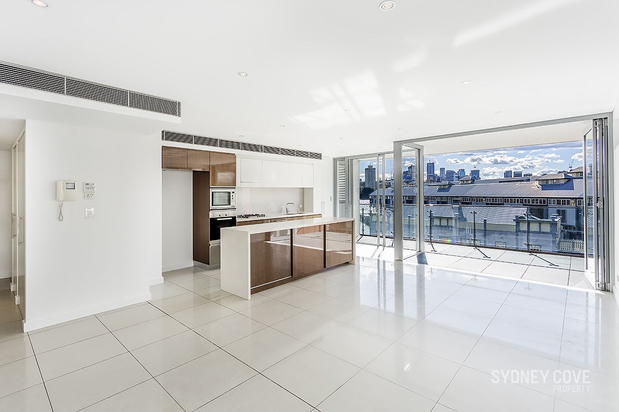 3 bedrooms Apartment / Unit / Flat in 5 Towns Pl SYDNEY NSW, 2000