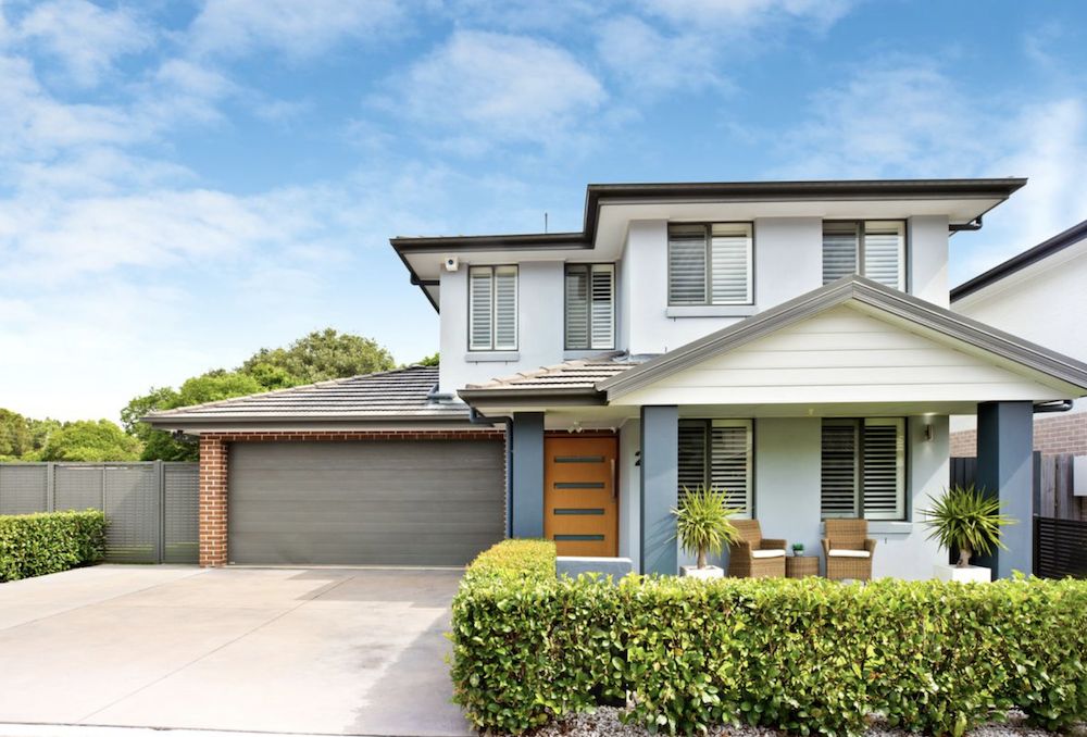 4 bedrooms House in 29 Avocet Circuit CRANEBROOK NSW, 2749