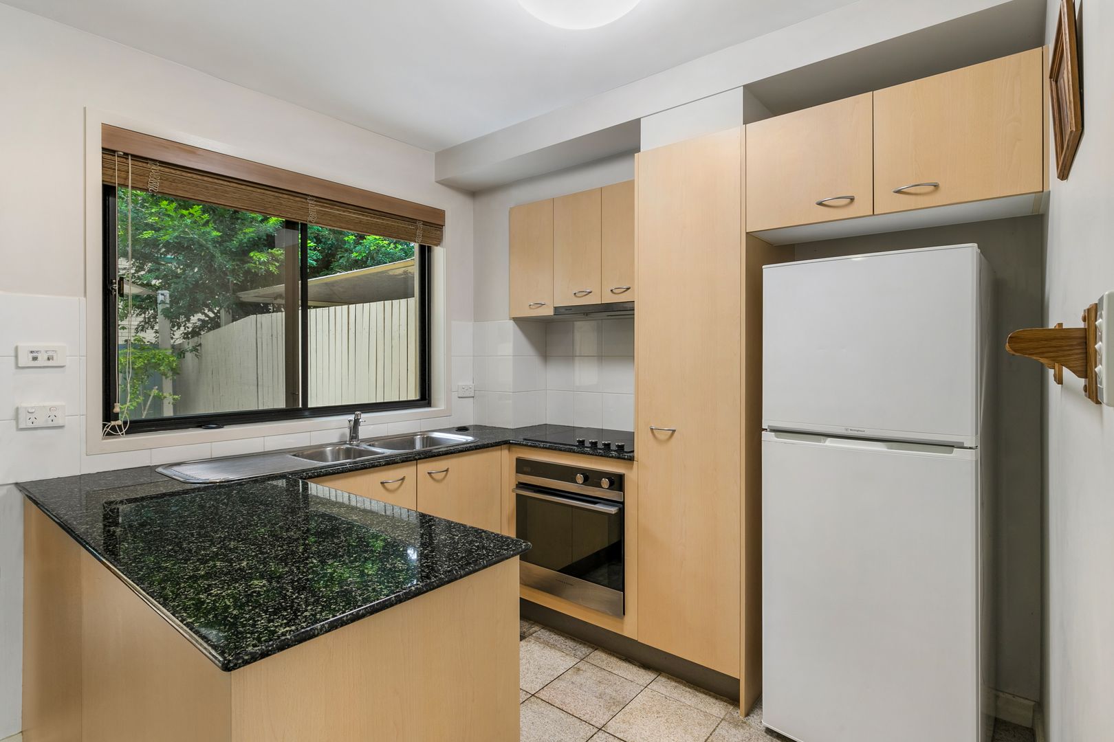 4/8 Sundridge Street, Taringa QLD 4068, Image 1