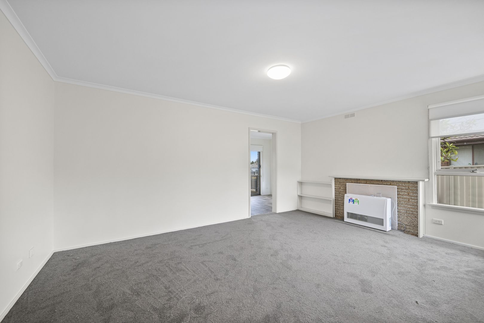 28 Ivanhoe Street, Wendouree VIC 3355 House For Rent 380 Domain