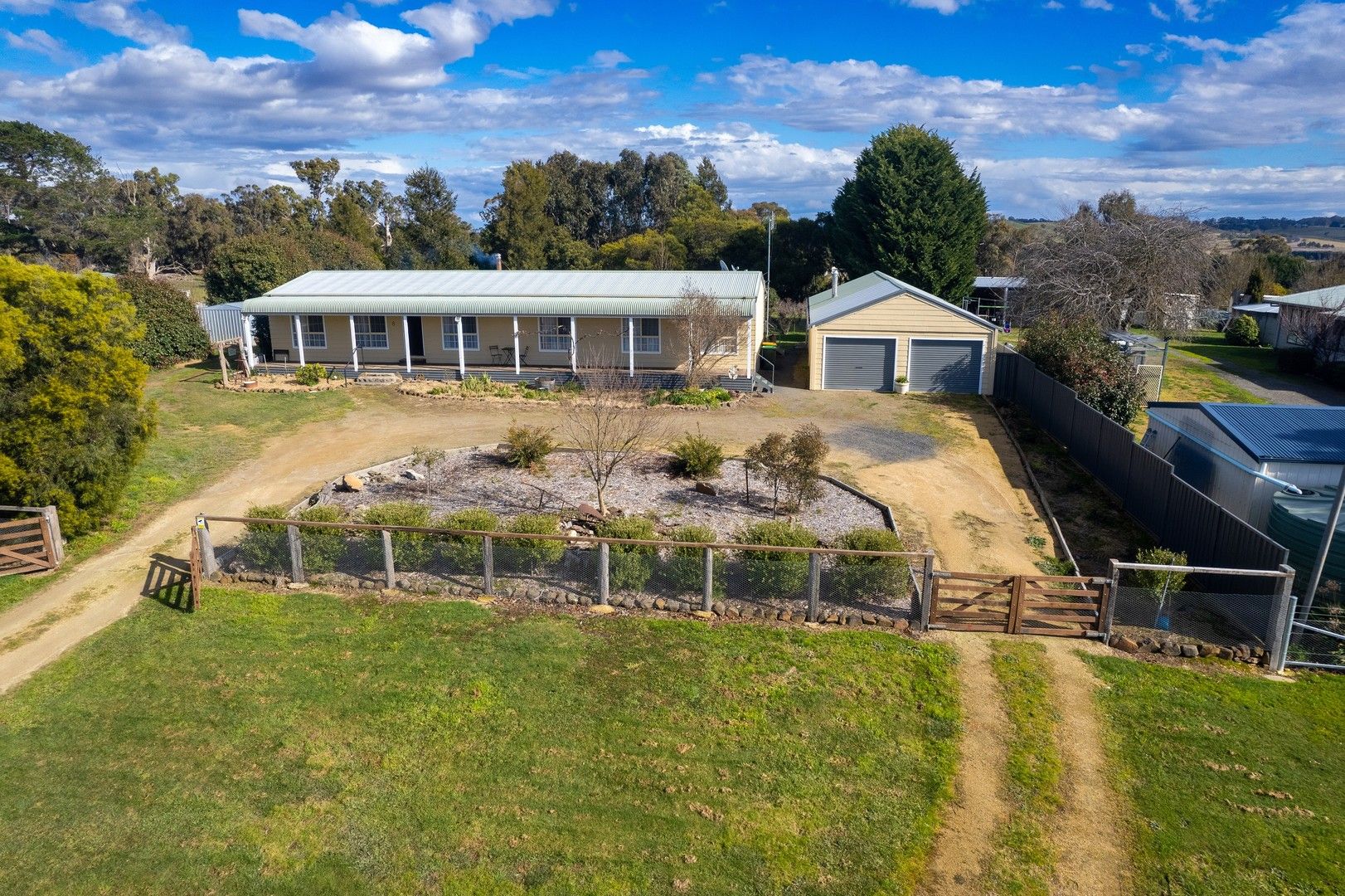 4 bedrooms House in 8 Caledonia CROOKWELL NSW, 2583