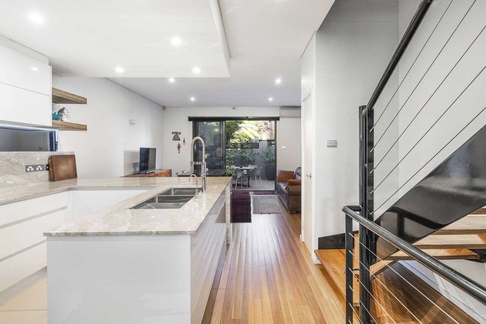 1/100 Buckland Street, Alexandria NSW 2015, Image 2