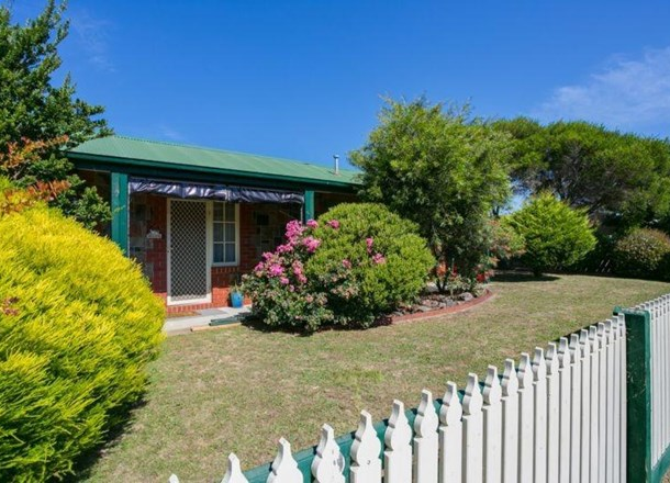 27 Cedar Drive, Hastings VIC 3915