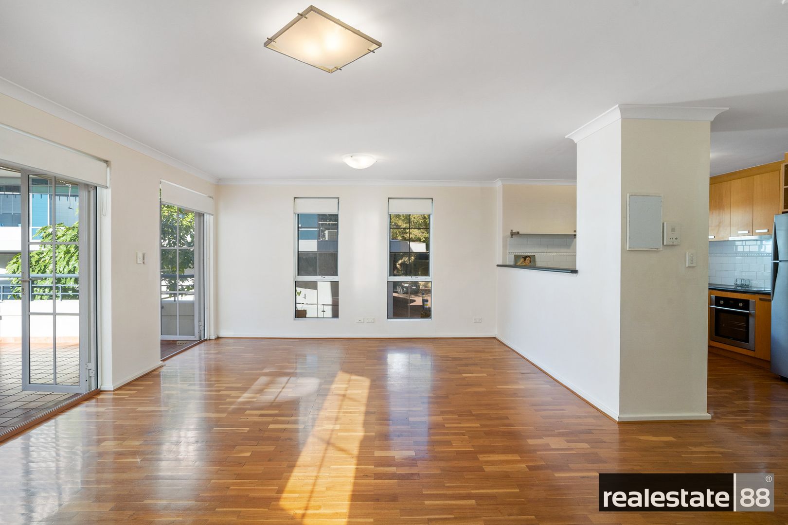 11/32 Eastbrook Terrace, East Perth WA 6004, Image 2