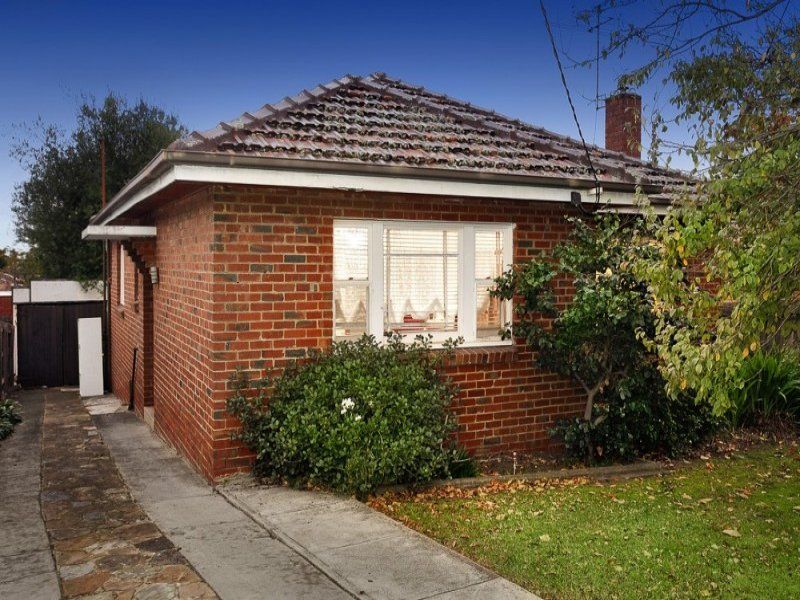 3 bedrooms House in 5 Kathleen Street PASCOE VALE SOUTH VIC, 3044