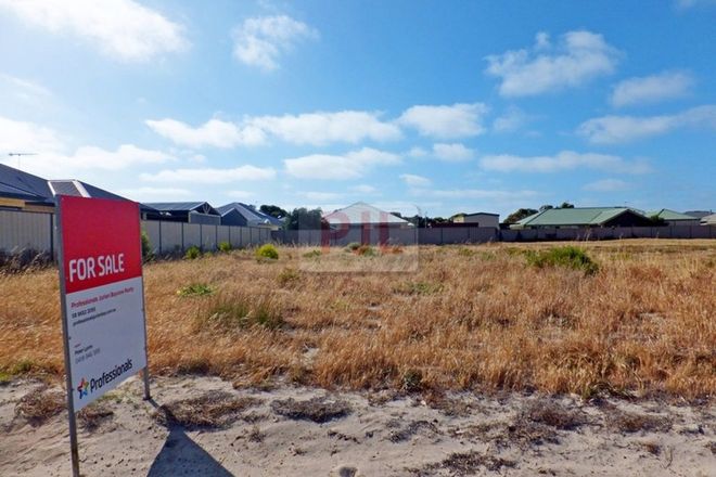 Picture of 12 Apium Way, JURIEN BAY WA 6516