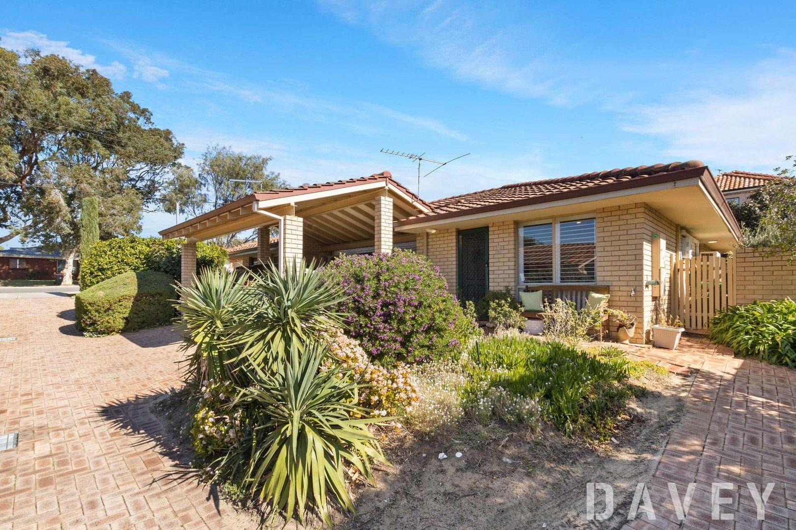 2 bedrooms House in 2/42 Brighton Road SCARBOROUGH WA, 6019