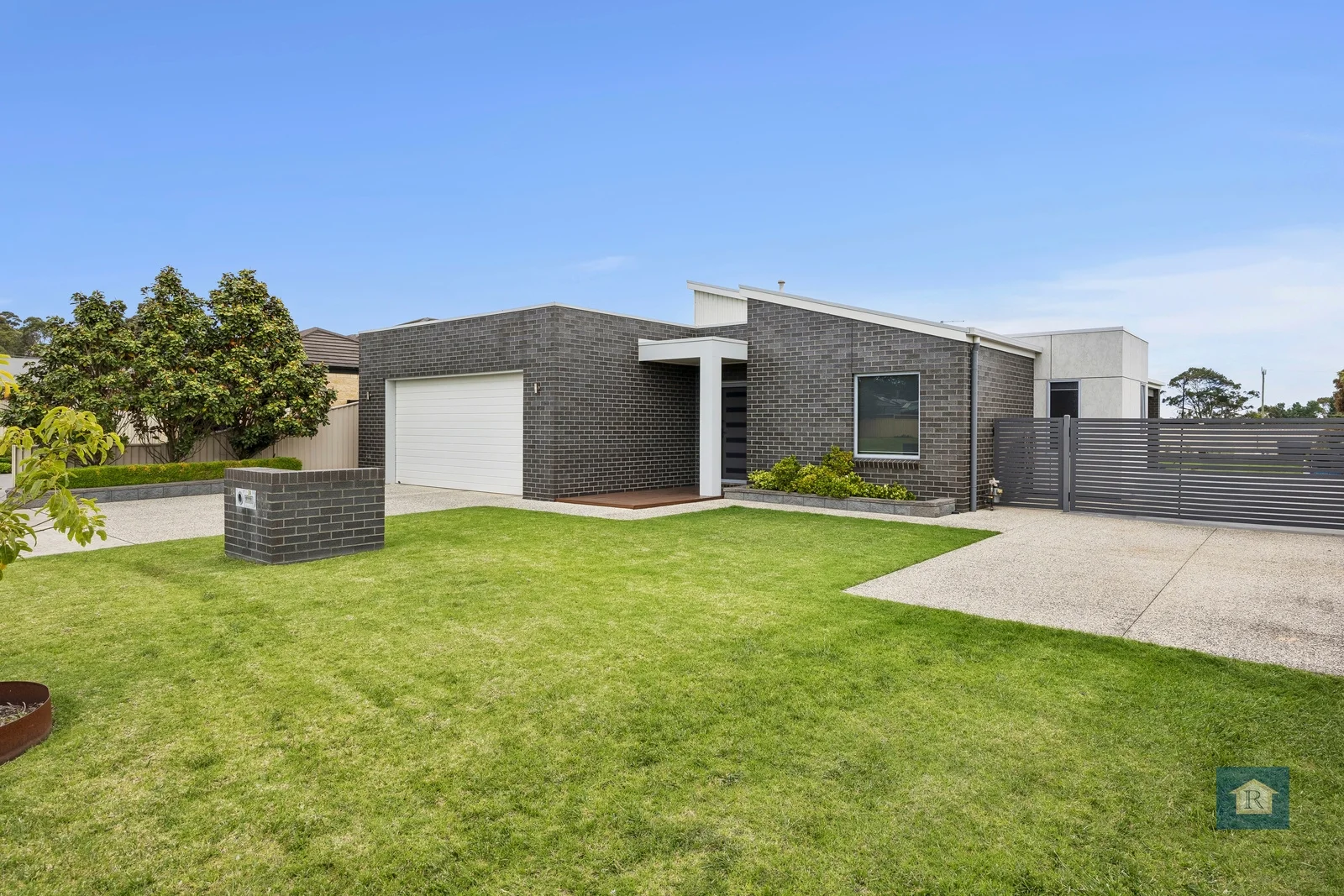 2A Deloraine Court, Elliminyt VIC 3250 | Domain