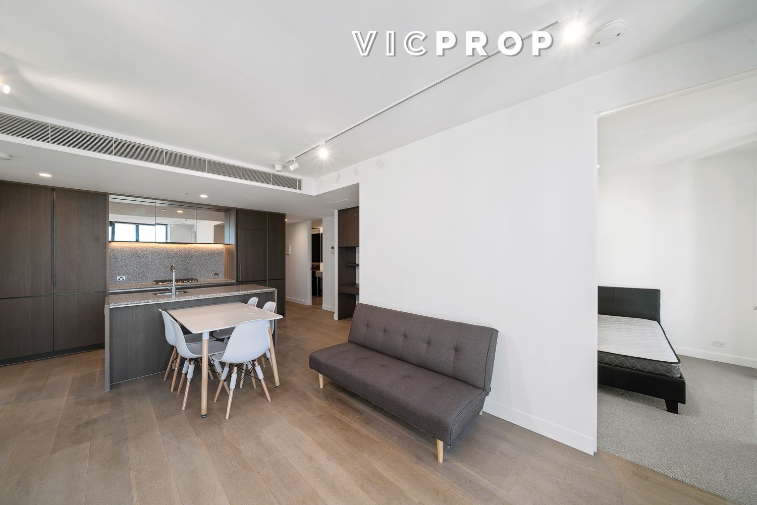 3 bedrooms Apartment / Unit / Flat in 6206/160 Victoria Street CARLTON VIC, 3053