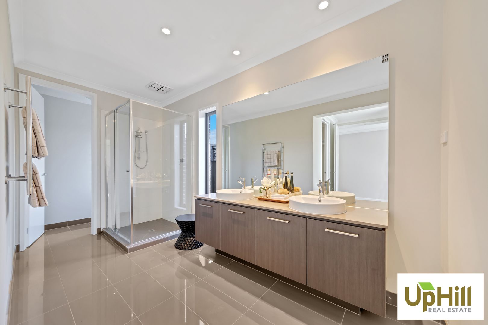 3 EPSOM LANE, Cranbourne North VIC 3977, Image 2