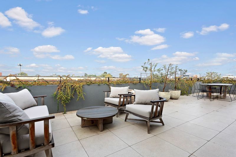 2 bedrooms Apartment / Unit / Flat in 210/48 Blenheim Street BALACLAVA VIC, 3183