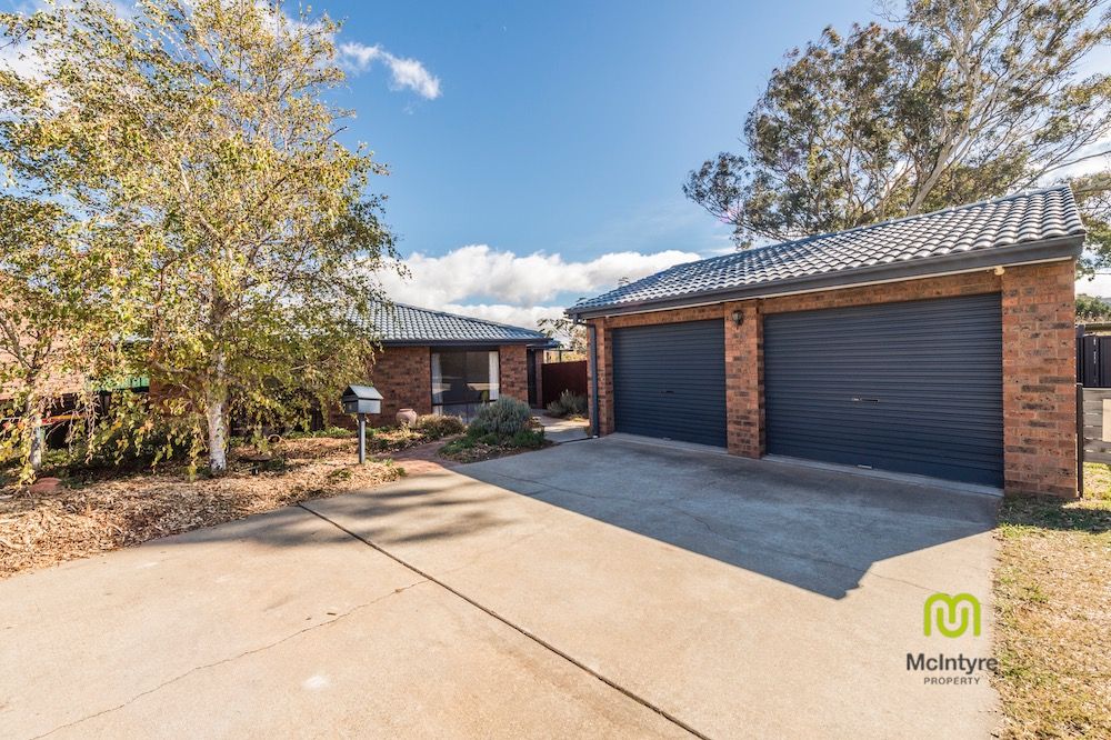 6 Byles Place, Chisholm ACT 2905, Image 1