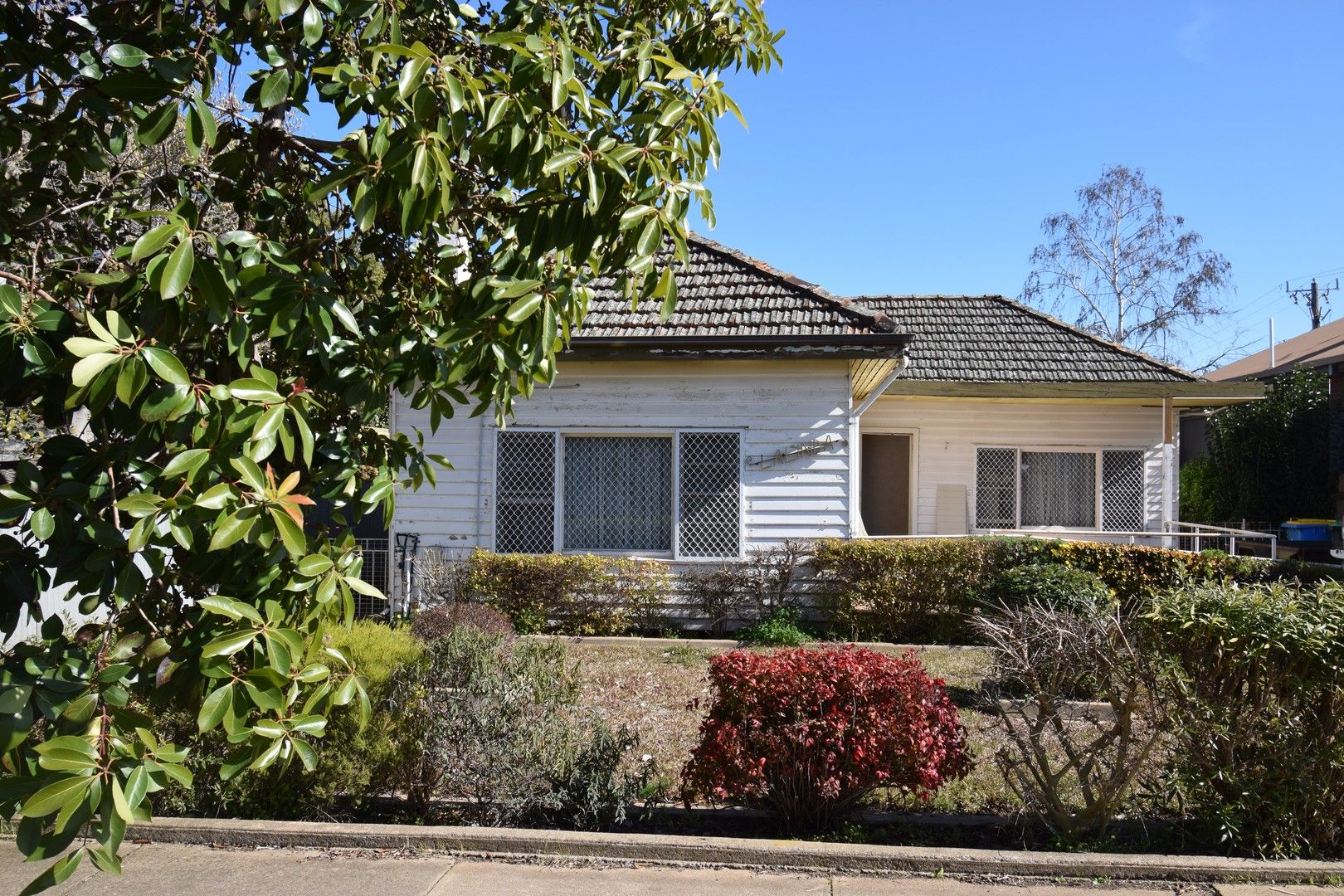 2 bedrooms House in 31 Morrell St MOOROOPNA VIC, 3629