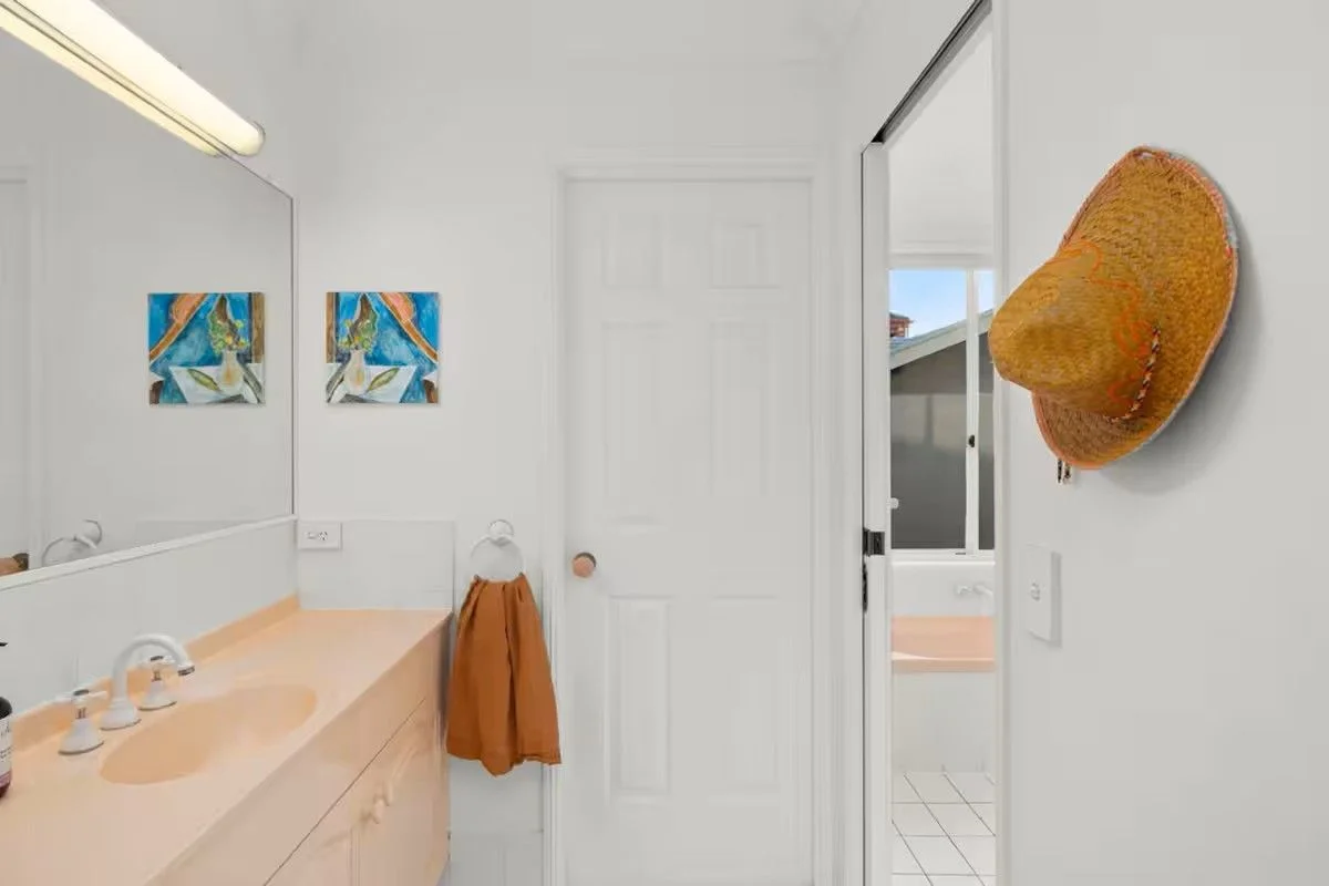 Additional image 17 of Palm Beach QLD 4221