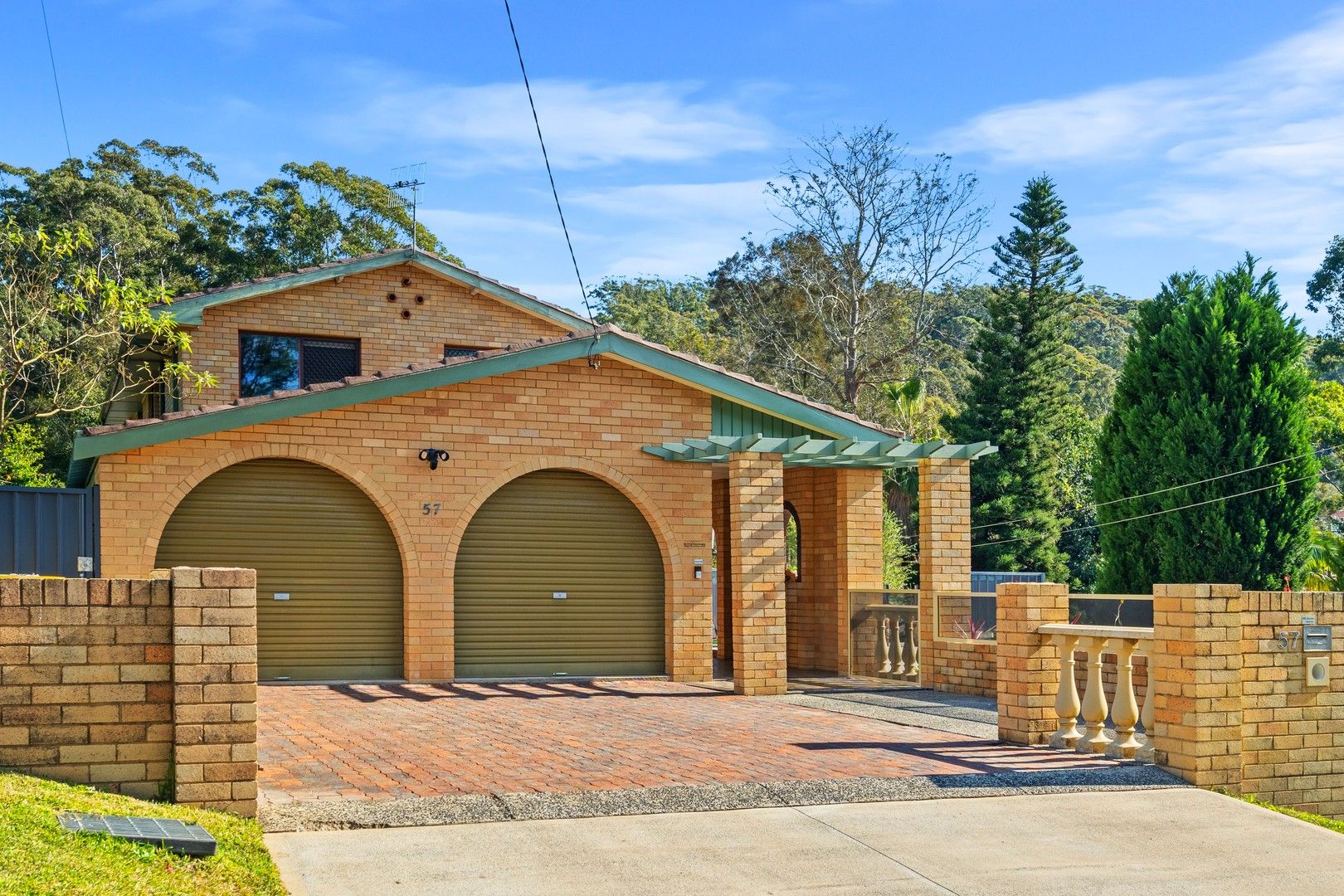 5 bedrooms House in 57 Springfield Road SPRINGFIELD NSW, 2250