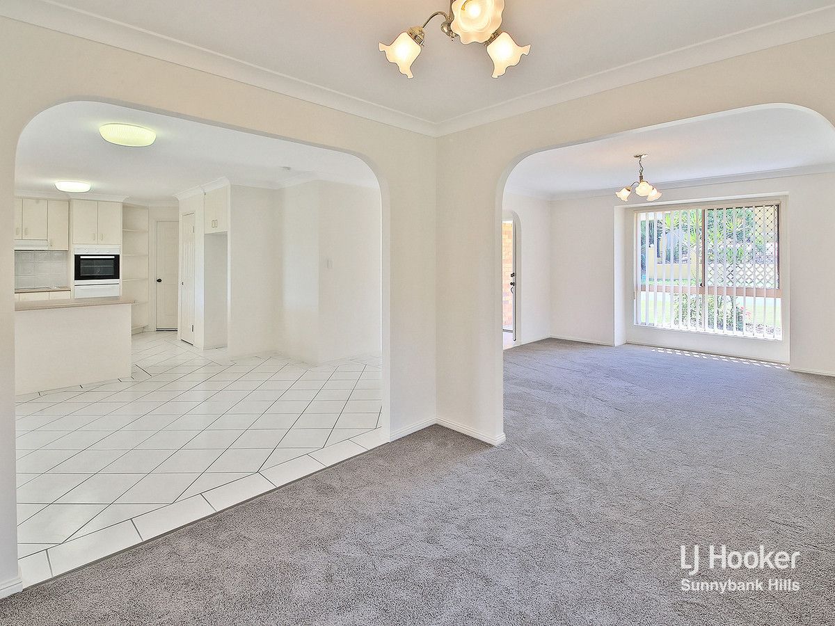 111 Golden Rain Place, Stretton QLD 4116, Image 1