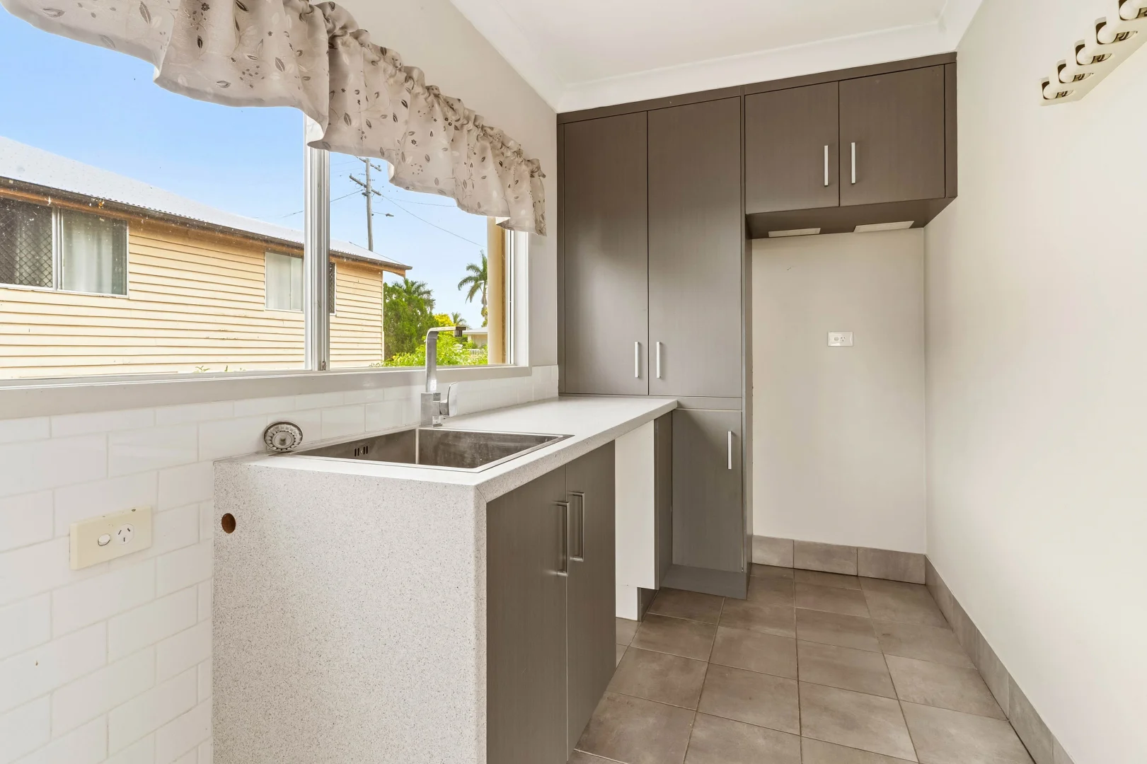 Additional image 14 of 31 Agnes Street, The Range QLD 4700