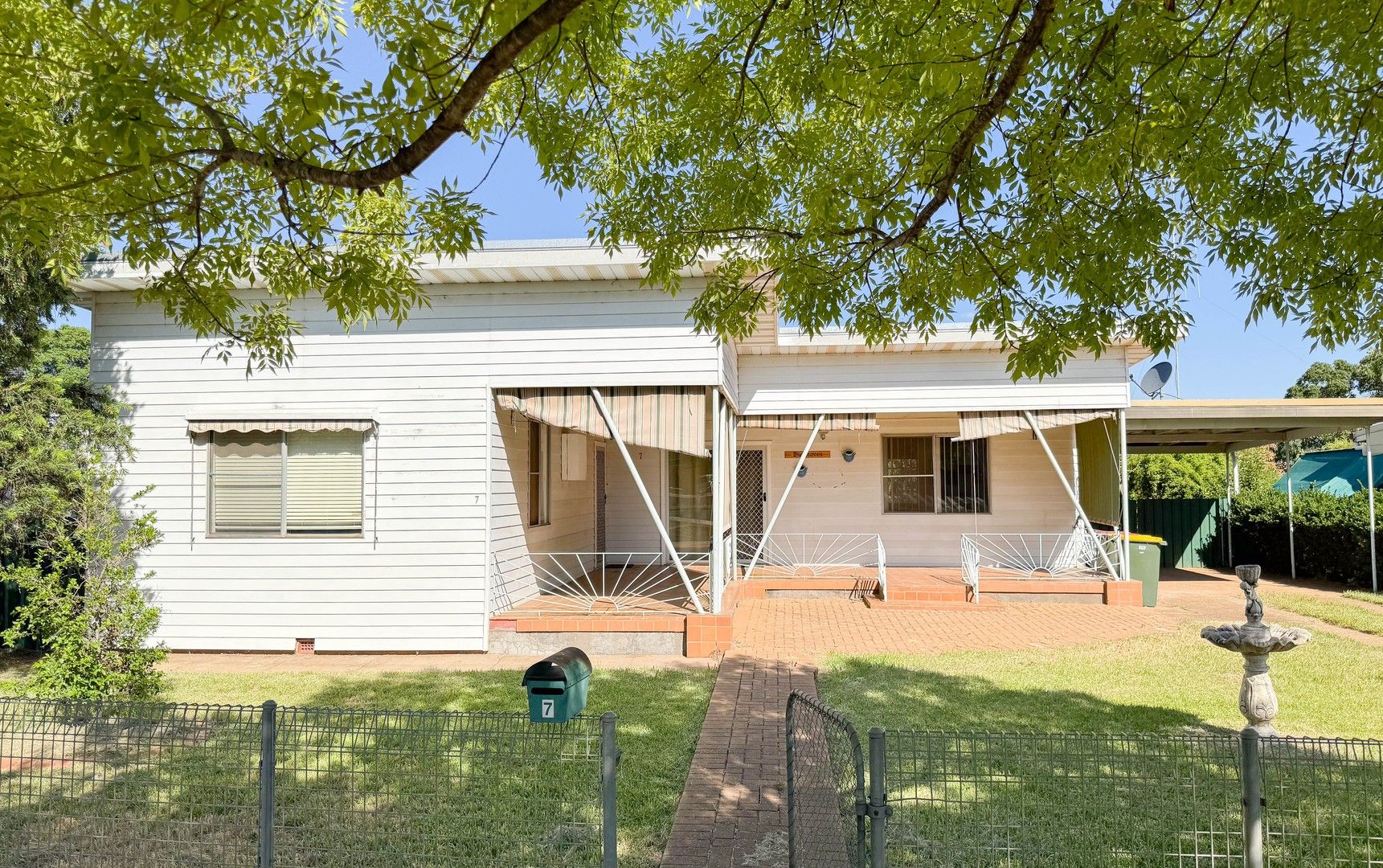3 bedrooms House in 7 Alluvial Street PARKES NSW, 2870
