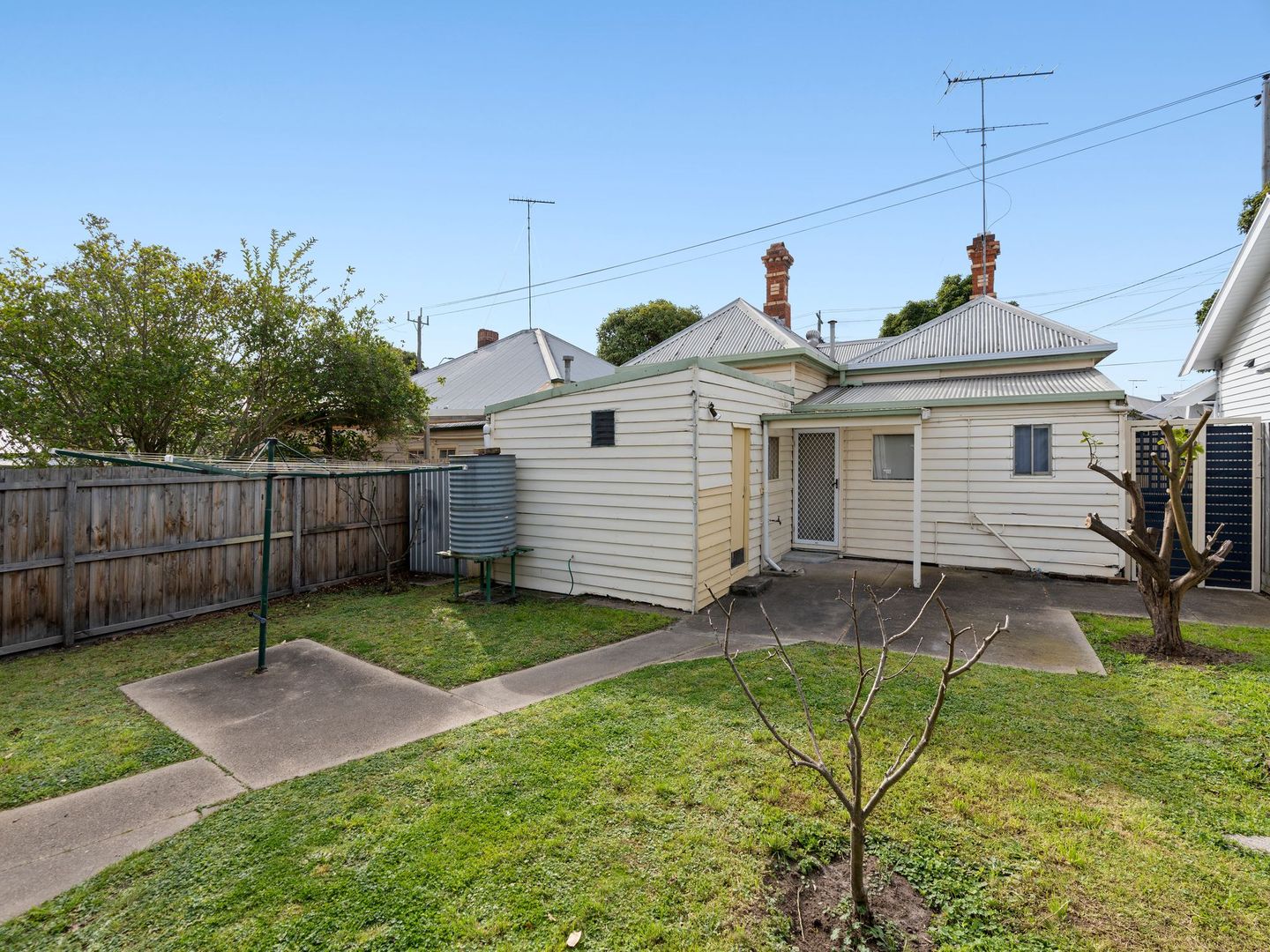 75 West Fyans Street, Newtown VIC 3220, Image 1