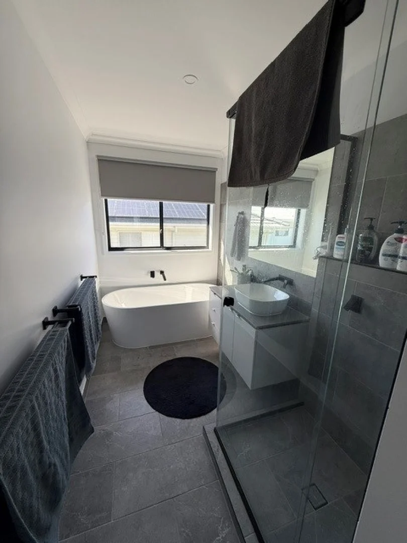 Additional image 16 of 25 Ficus Place, Redland Bay QLD 4165