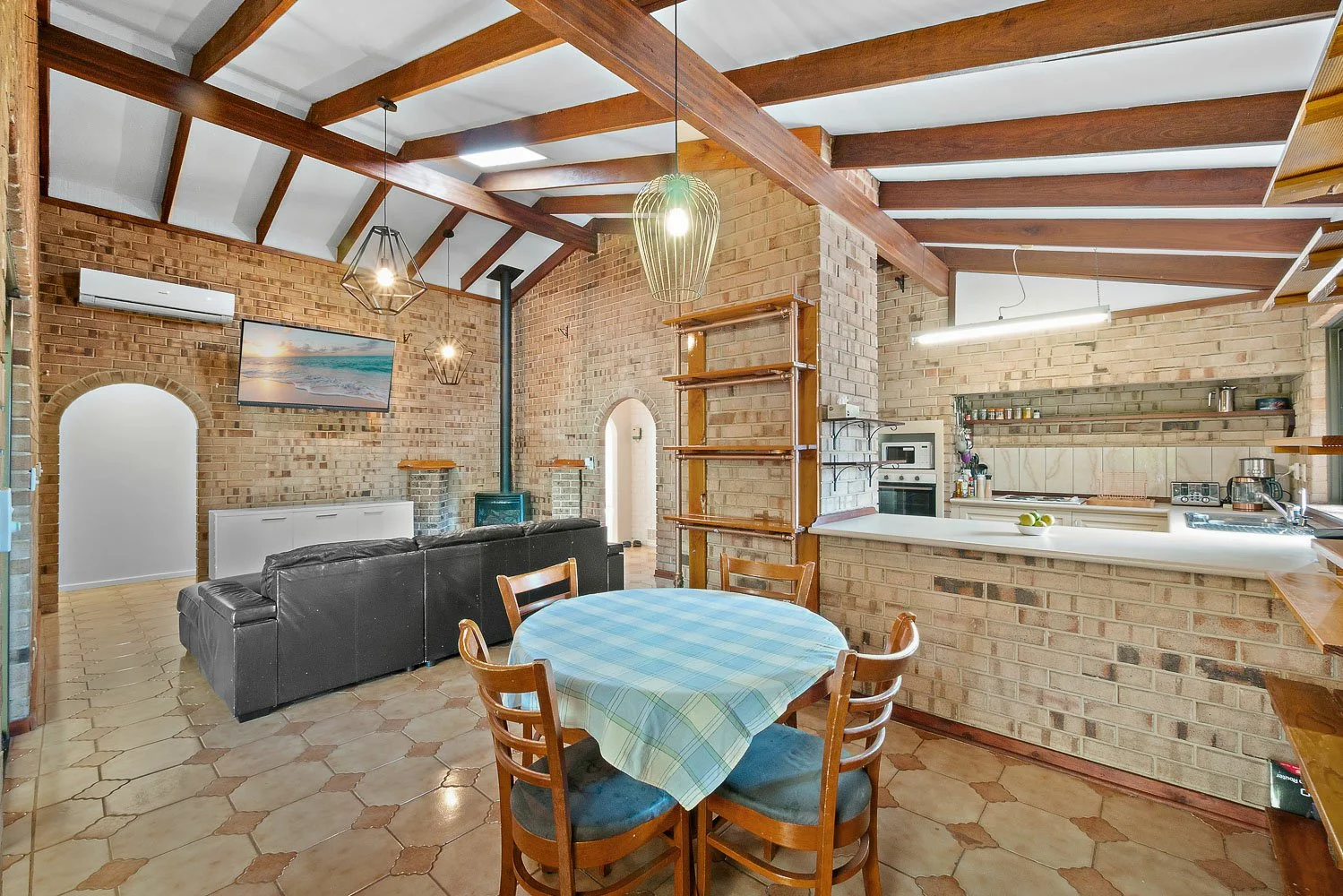 Additional image 9 of 11 Moysey Court, Parmelia WA 6167