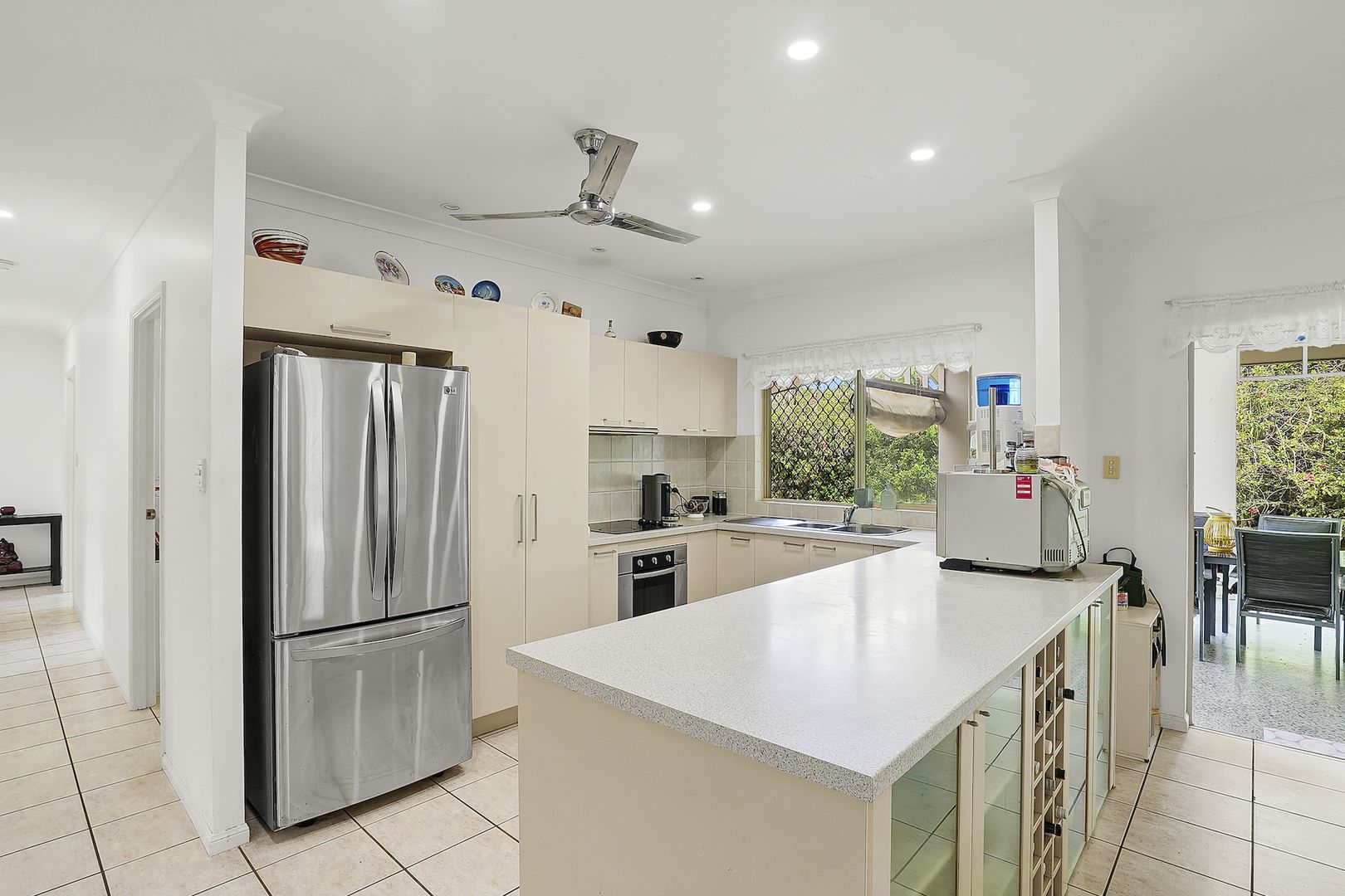 2 Daintree Close, Mount Sheridan QLD 4868, Image 2