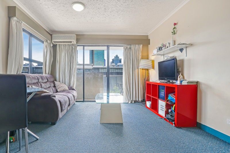 621/20 Montague Road, South Brisbane QLD 4101, Image 2