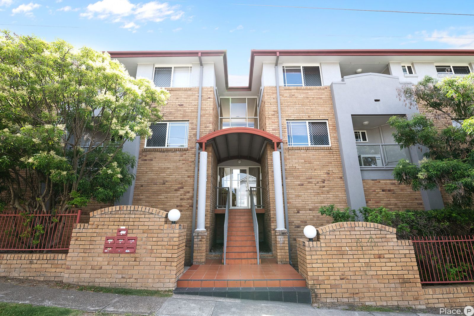 2 bedrooms Apartment / Unit / Flat in 3/52 Pashen Street MORNINGSIDE QLD, 4170