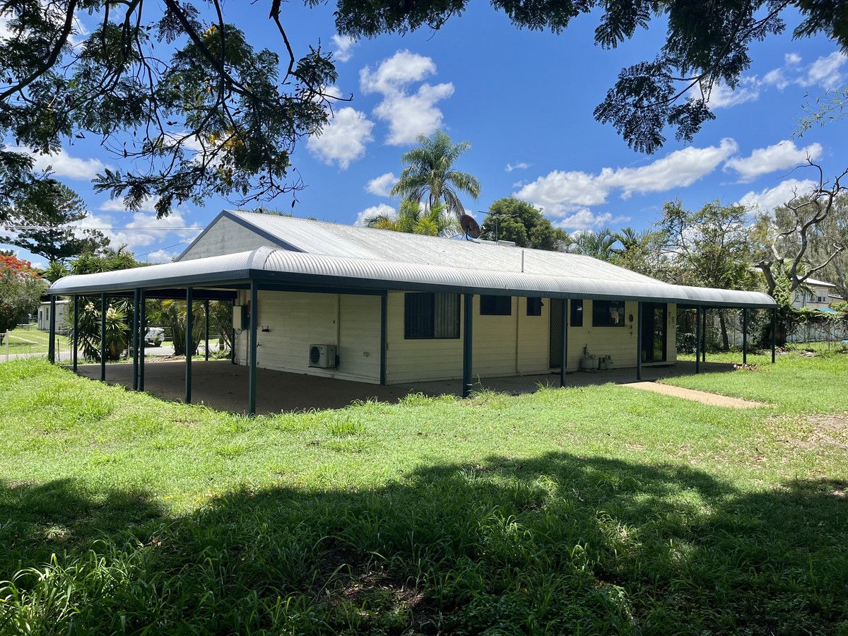 3 bedrooms House in 42 Beak Street KOONGAL QLD, 4701