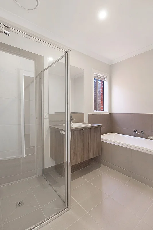 Additional image 11 of 14 Amaya Way, Rockbank VIC 3335