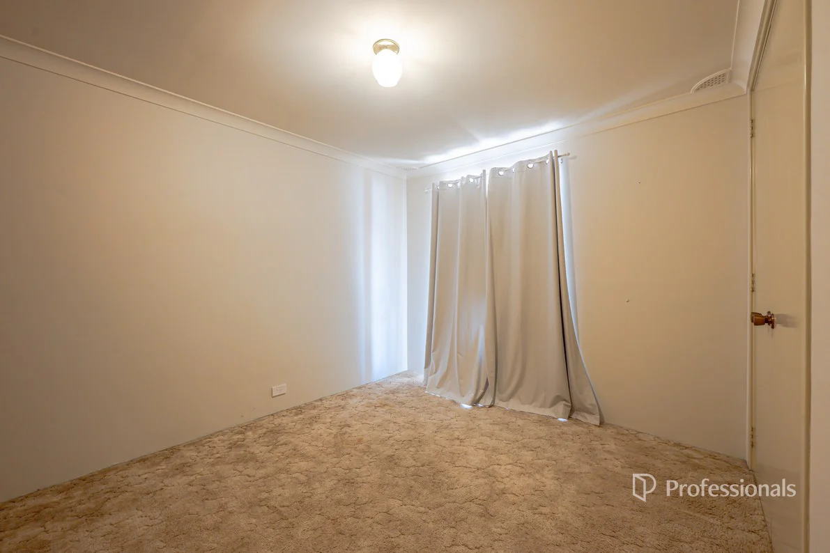 Additional image 3 of 29 Glass Crescent, Mahomets Flats WA 6530