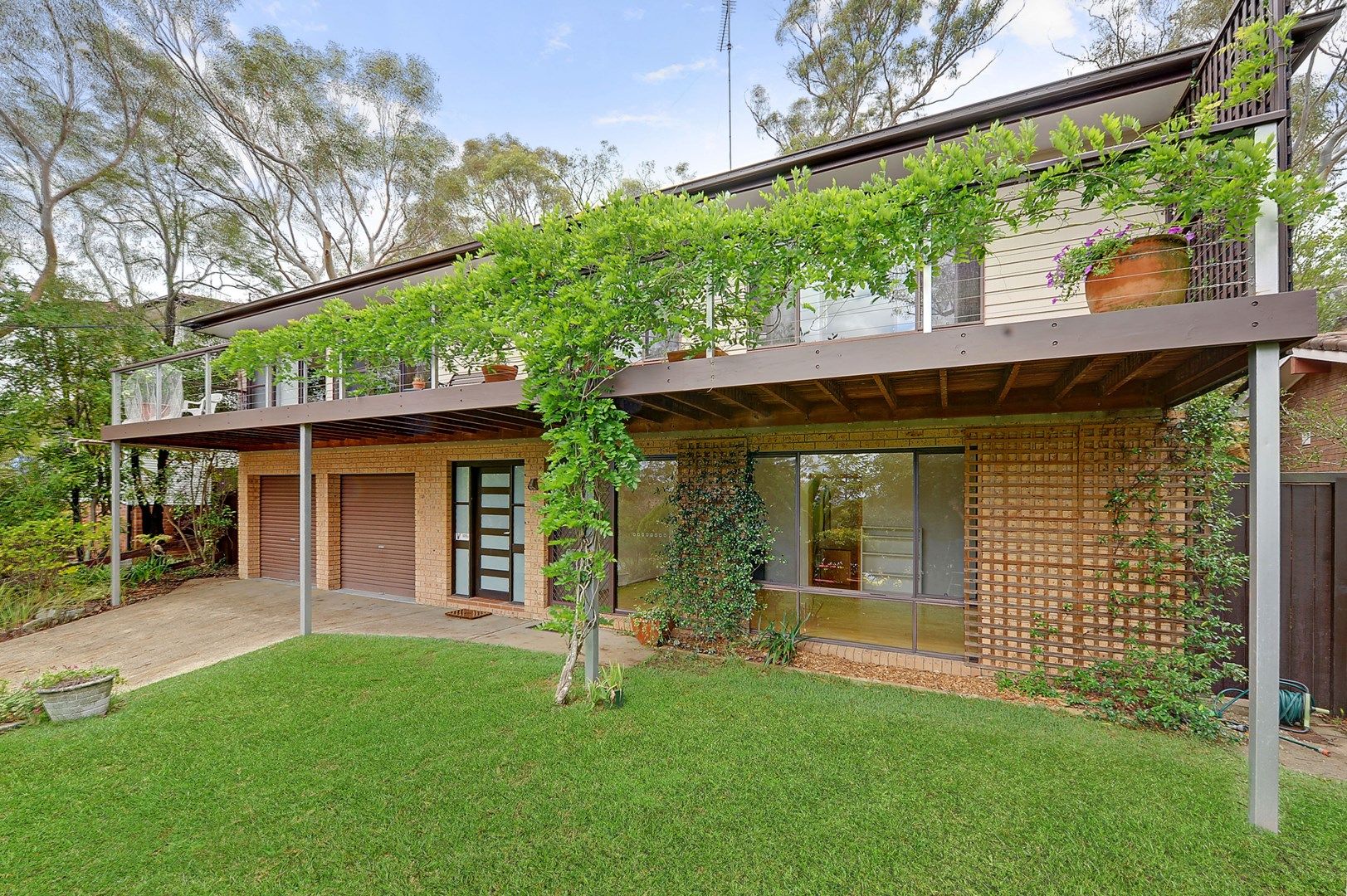 16 Evans Road, Hornsby Heights NSW 2077, Image 0