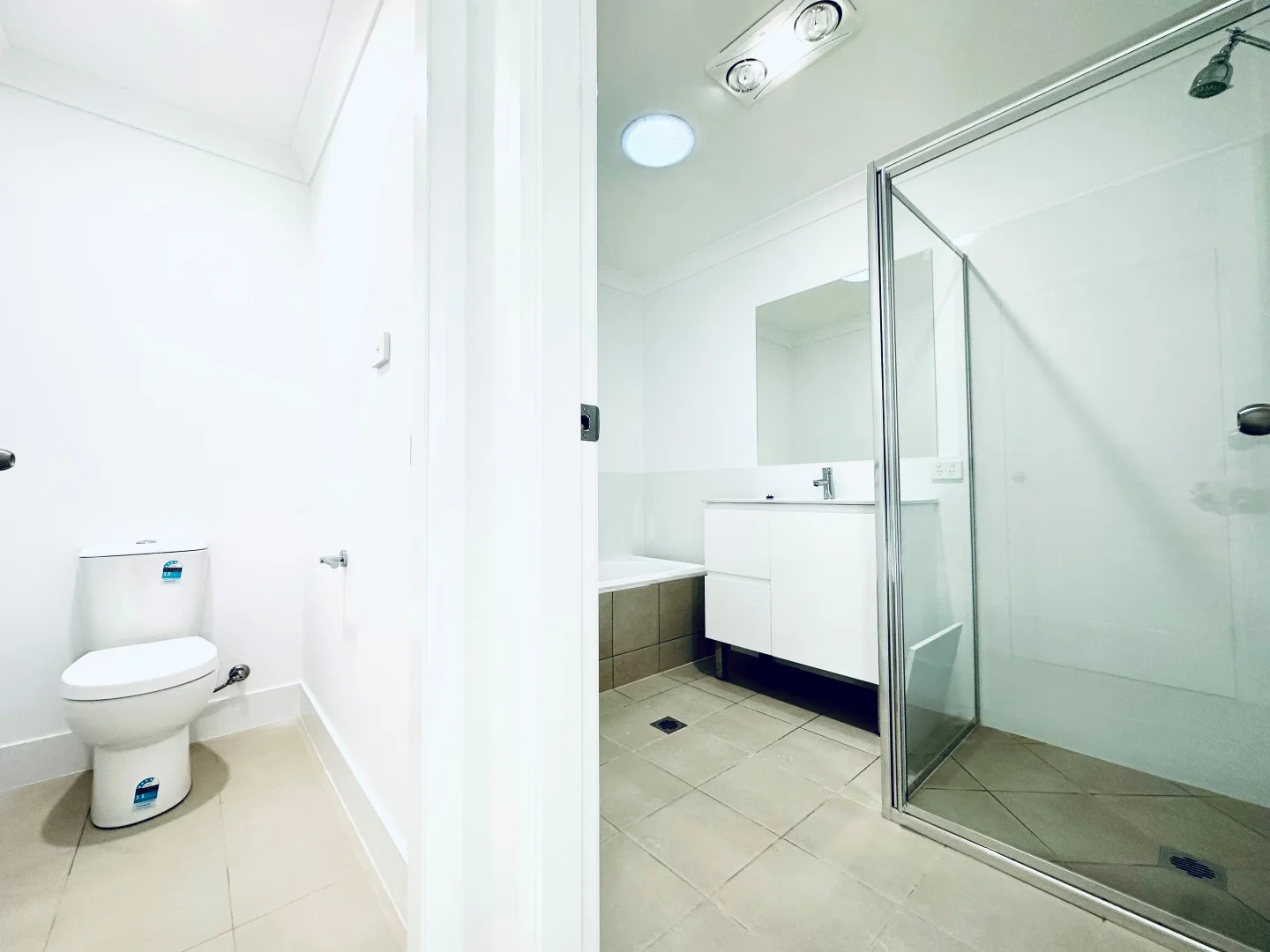 Additional image 11 of 1/12 Mustang Close, Tamworth NSW 2340