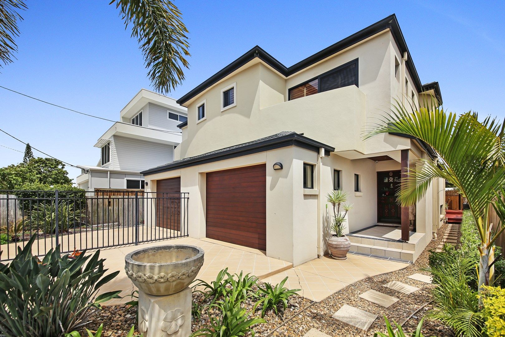 2/46 Dolphin Avenue, Mermaid Beach QLD 4218, Image 0