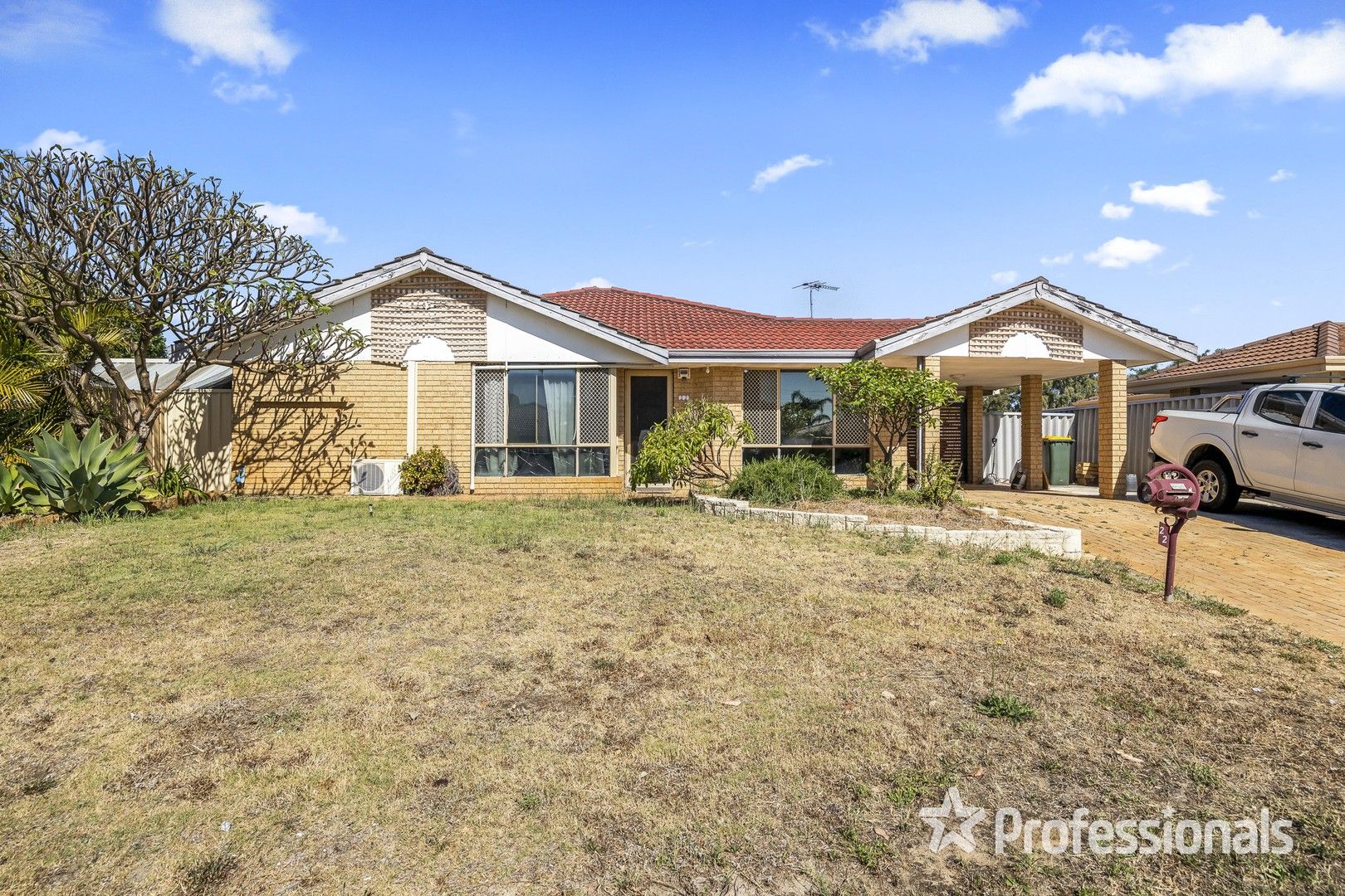 22 Luton Close, Ballajura WA 6066, Image 0