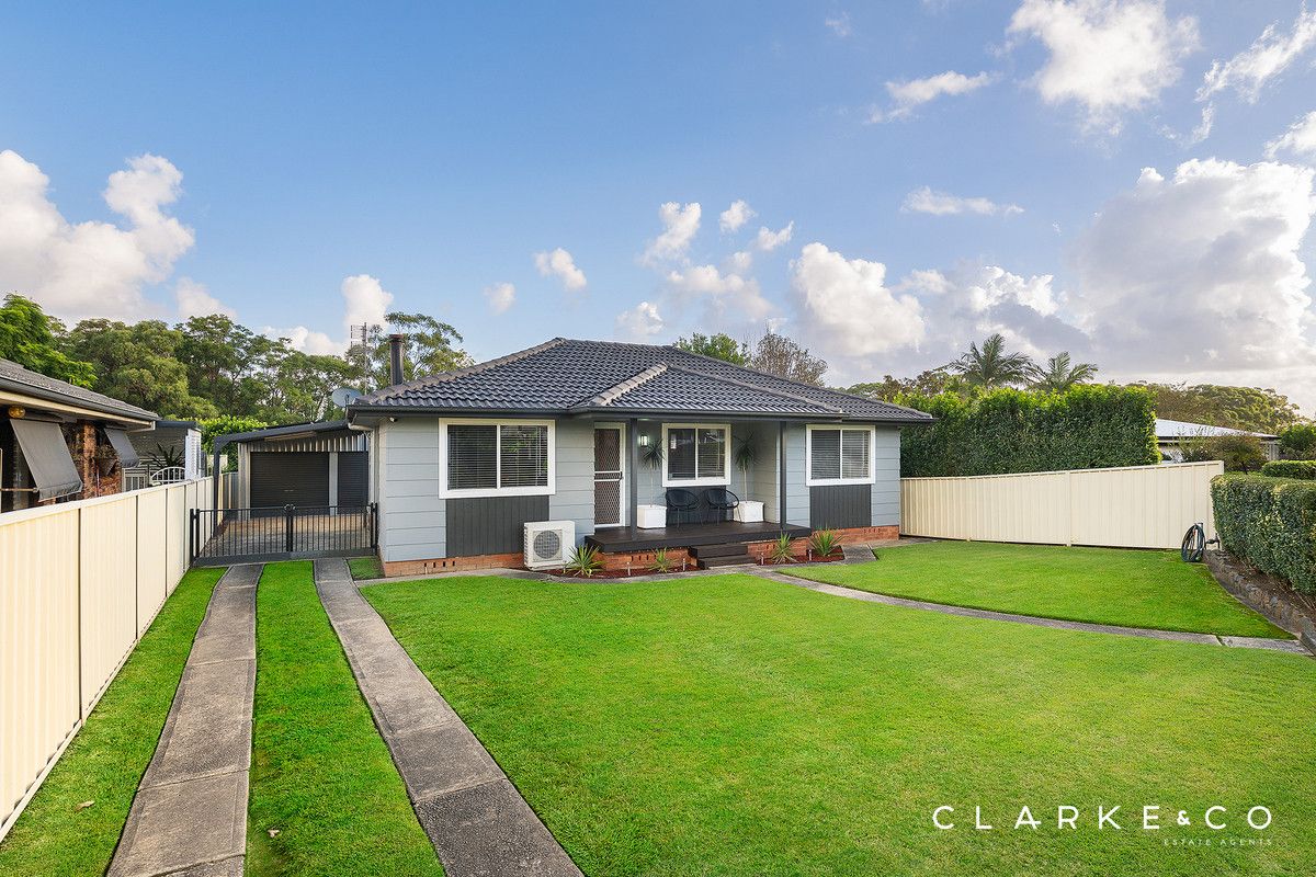3 bedrooms House in 22 Blackbutt Crescent MEDOWIE NSW, 2318