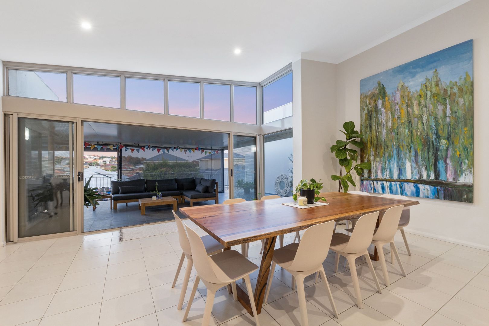 15 Crown Terrace, Coogee WA 6166, Image 2