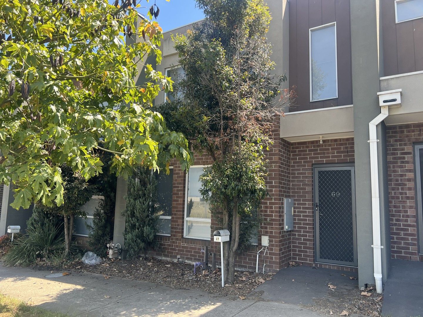 2 bedrooms Apartment / Unit / Flat in 69 Cotters Road EPPING VIC, 3076