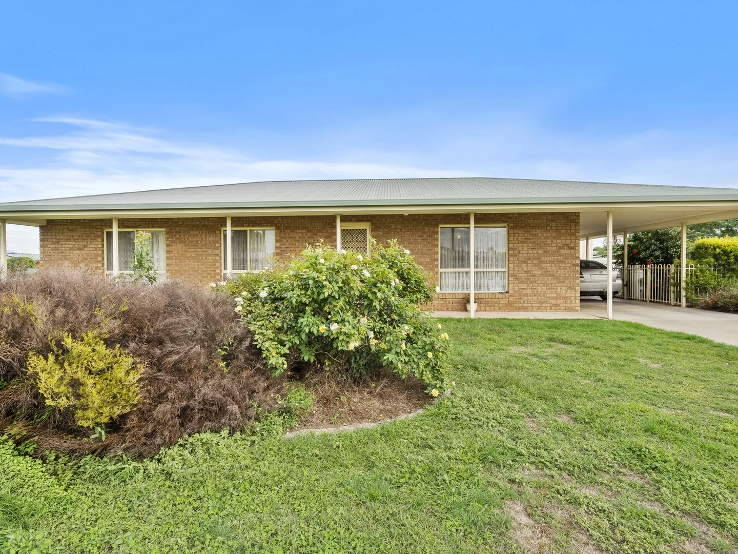 Primary image of 32 Pinot Crescent, Corowa NSW 2646