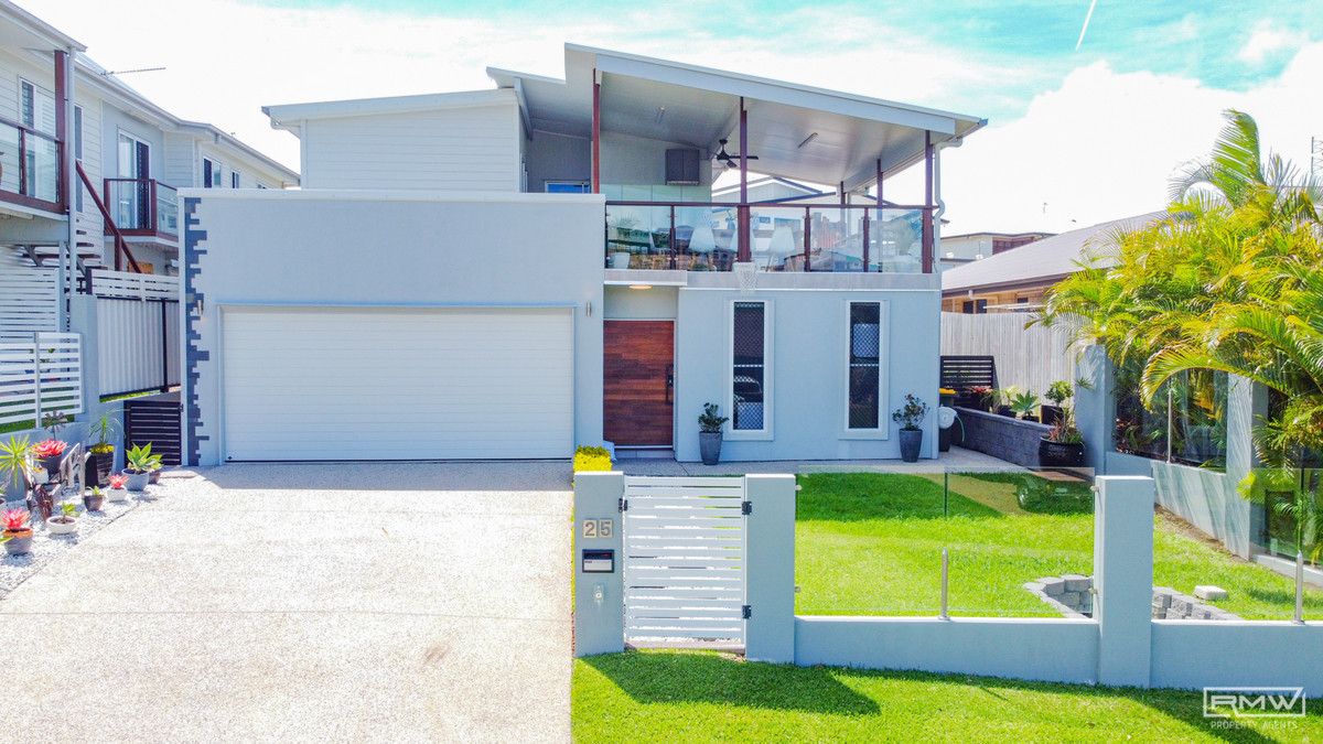 3 bedrooms House in 25A Lexington Drive LAMMERMOOR QLD, 4703